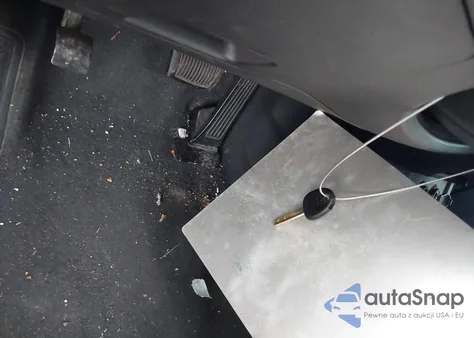 2015 Hyundai Santa Fe Sport 2.4L из США, поврежденный, VIN 5XYZU3LB2FG239515